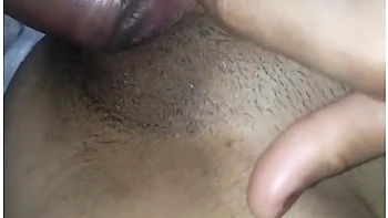 Comi Minha Amiga Pela Primeira Vez. Ainda Era Virgem!