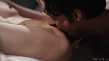 Got A Quivering Pussy With Mackenzie Moss