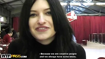 Hot amateur girlfriend in lingerie