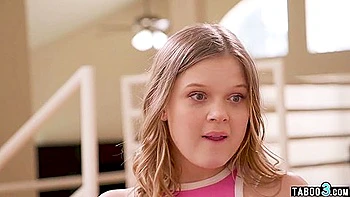 Stepbro Made His Young Stepsister Squirt With Coco Lovelock