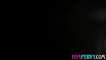 Bro Has Perverted Thoughts About Stepsis With Chloe Cooper