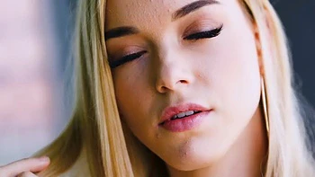 TUSHYRAW Gorgeous brunette Keira gets her tight ass gaped by Tushy Raw: Porn