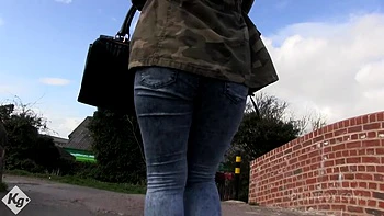 Cute College Babe Takes An Indian Guy For A Ride