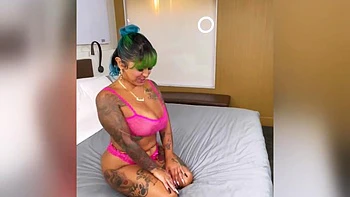 Spanish Barbiie Pov Linked Up To Squirts Osome Dick - Flightlifexxx