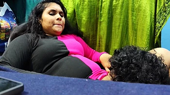 Lady Boss - Male Staff Hot Fuck In Office Room To Convincing Boss