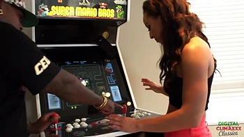 Ebony Hottie Teanna Trump Gets Her Tight Pussy Filled With BCC