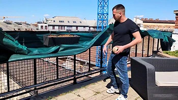 Cheating Wife Merida Sat Gets Creampied By The Huge Cock Handyman