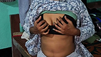 Sex For A Long Time With My Girlfriend And Full Time Romance With Her And Eaten The Pussy