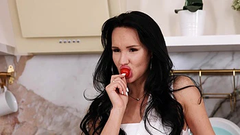 Insatiable Sweet Whores - Gypsy Queen