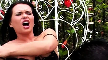 Blowjob babe analized