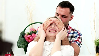 Friends share a blonde with DP