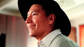 Brazilian big-assed woman arrives in Peru and fucks