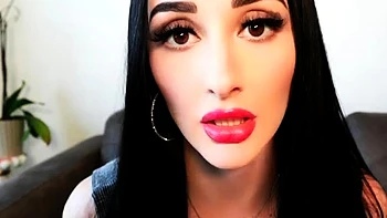 Goddess Violet Voss - So Close Yet So Far