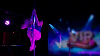 Blonde solo jerking off