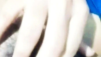 Telugu girl Sugandha Choppari showing her puku to her bf