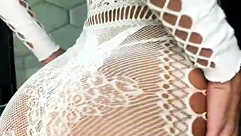 Horny Webcam Babe Solo Masturbation