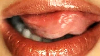 Professor shows student what pussy tastes and feels like