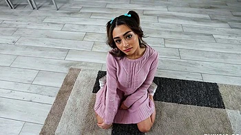 Amateur Curvy Girl Blowjob and Cum on Face and Big Boobs