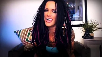 Cheep looking amateur milf brunette Vannah