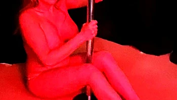 AMATEUR SOLO FEMALE MASTURBATION