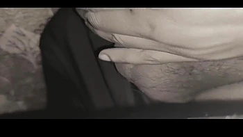 Newly Married Bhabhi Seduce By Bra Seller In The Home