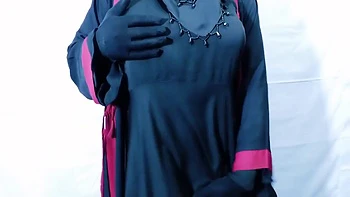 Indian Beautiful Hijabi Muslim Couple Thirsty For Sex