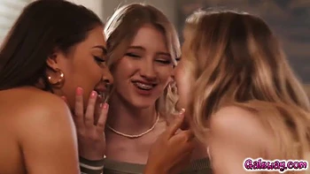 Gizelle Blanco, Millie Morgan And Melody Marks - Gizelle And Melodys Trio