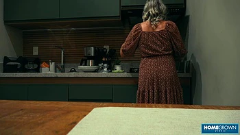 Spying On Secret Fucking - Scarlett Taylor, Sephan & Naomi