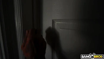 Luna is Horny For Stepdad