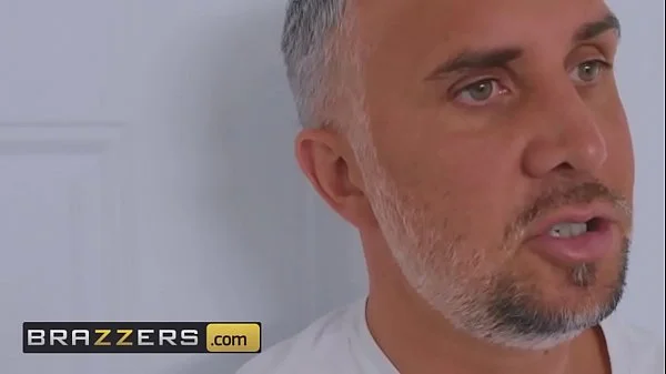 Teens like it BIG - (Lexi Lore, Keiran Lee) - Size Stamina - Brazzers