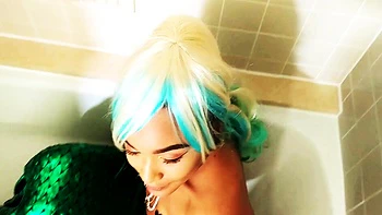 Blowjob fetish babe gobbles cock