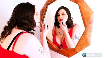 38G-cup Nagini Keeps Her Date Waiting While She Masturbates