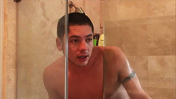 Hot cougar got a lot to offer: Blowjob, Cowgirl  Missonary Porn