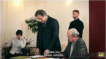 Mature Brunette Sucked Young Cock And Her Husband Secretly Saw It