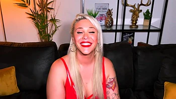 Gwen asserts herself more and more ... - Jacquie et Michel TV