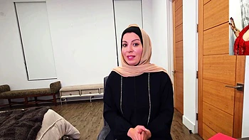 Piss on Face of Saudi Mother Fatima Al-Massari while Hijab