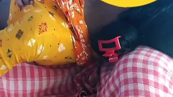 Apne-stepbrother Ko Mera Boobs Milk Pilaya