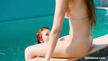 Katy Rose and Stacy Cruz are enjoying pussy-licking under the sun