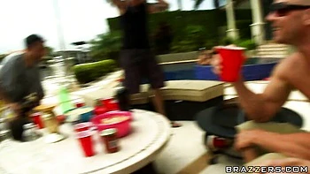 Gorgeous doggy style fuck with a curvy blonde babe Julia Ann