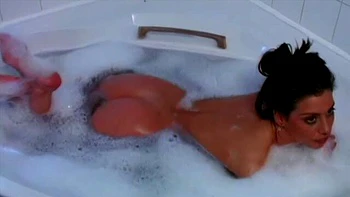 Linsey Dawn McKenzie shows off her massive natural tits on cam