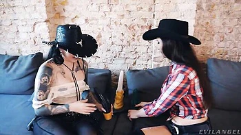 Kristy Black and Morea Black both love intensive anal games