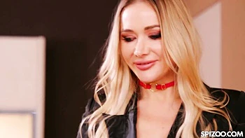 Venera Maxima's busty xxx by Spizoo