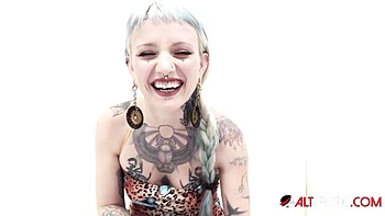 Tempting Sascha's tattoo clip