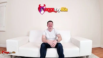 Long legs video with vivid Natalie Brooks and Dave Dixon from xxxtryout