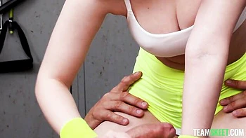 Exxxtra Small - brown hair movie