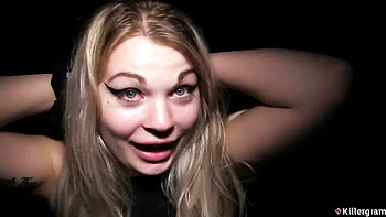 Pure women's banana tone sex