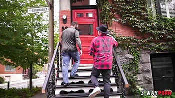 Watch libidinous Petite Blonde's clip