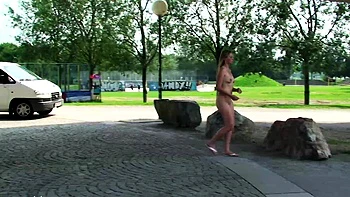 Big boobs amateur hottie sex outdoor in public