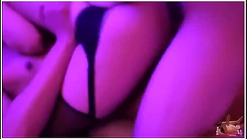 采精的小蝴蝶两个洞被单男同时插满 操到翻白眼神志不清