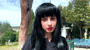 Stacy, 27 years old, elegant rascal with perfect curves… - Jacquie et Michel TV